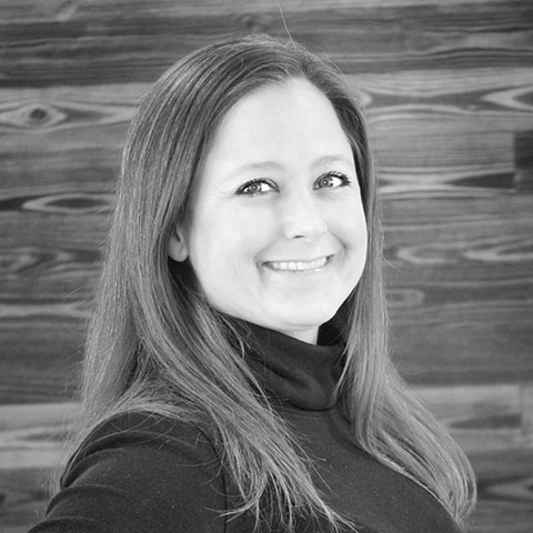 Mika C. – Insurance Coordinator